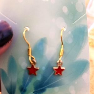 Handcrafted red star earrings